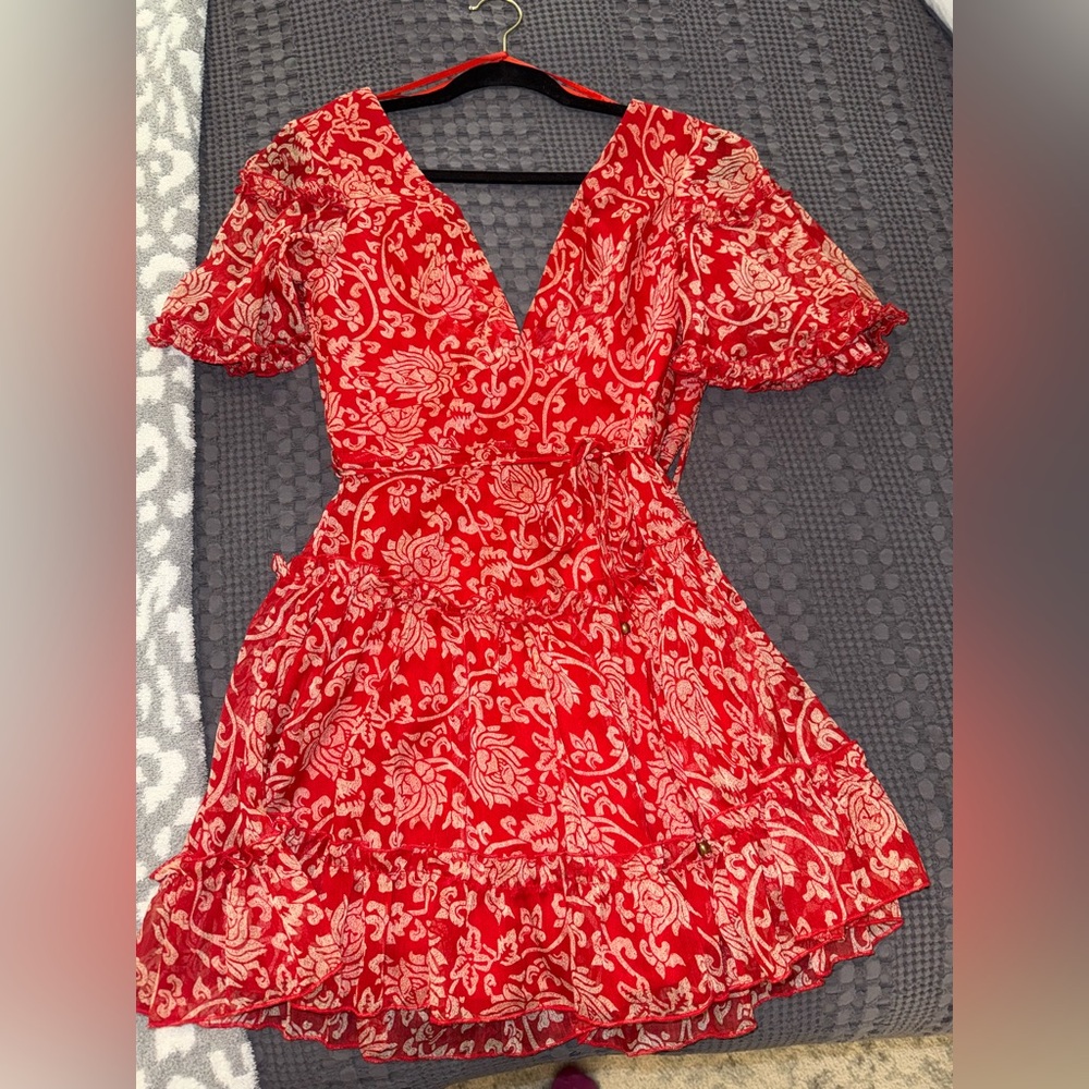 Elegant Red and White Long Sleeve Dress